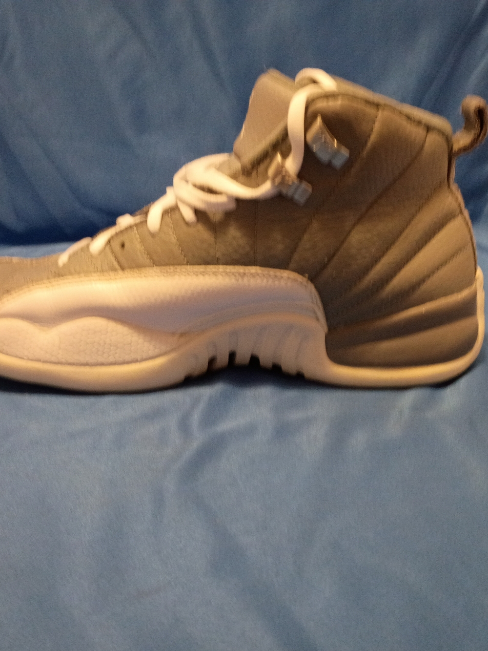 Jordan 12 Retro GS Grey White Leather Unisex Kids Athletic Shoes - Picture 2 of 8